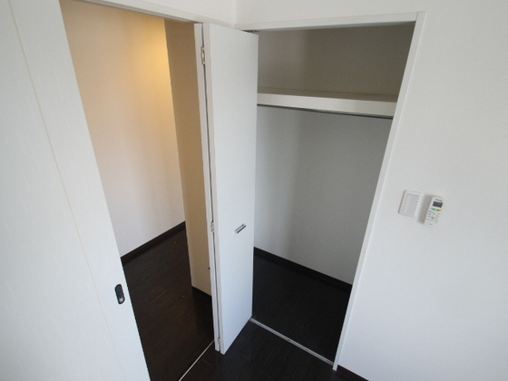 収納　※掲載写真は同マンション別部屋参考写真となります。
