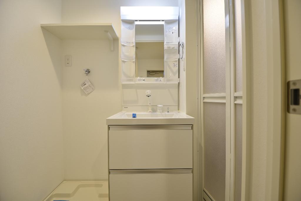 洗面設備　洗髪洗面化粧台