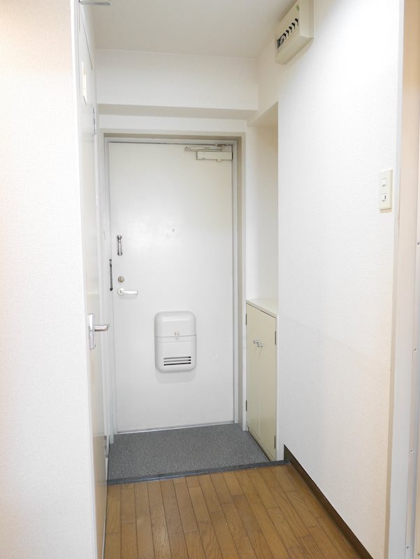 玄関　プ207号室のものです。※写真は同タイ