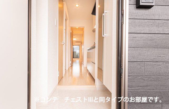 玄関　落ち着いた玄関です