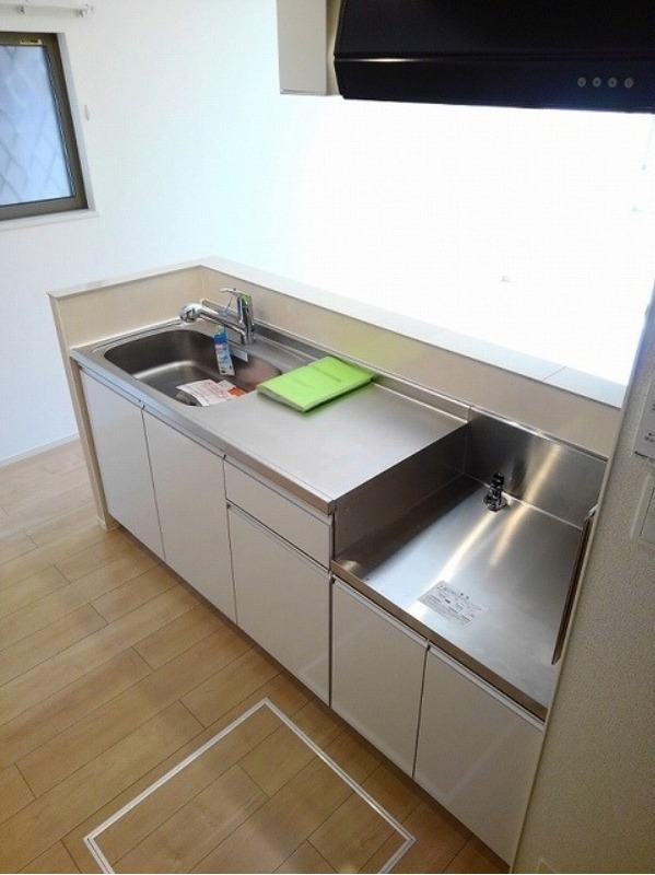 キッチン　図面と現状に相違がある場合には現状を優先