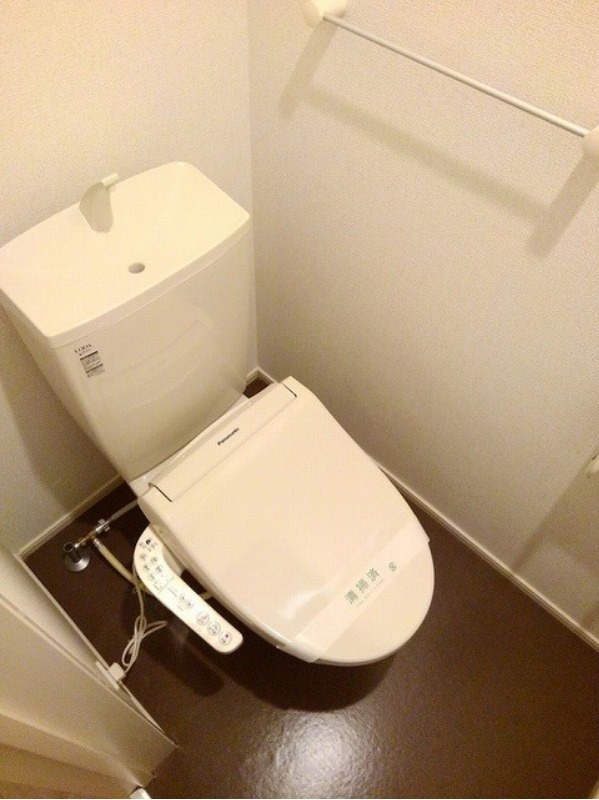 トイレ　図面と現状に相違がある場合には現状を優先