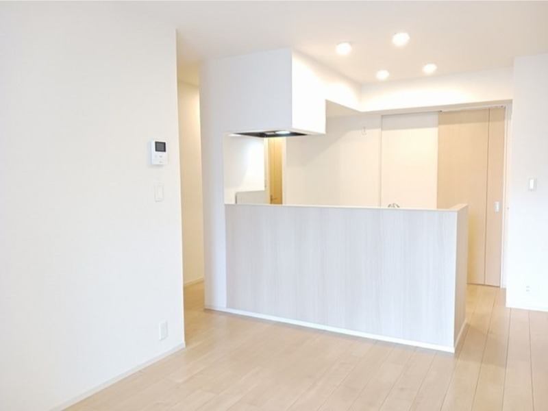 居室・リビング　図面と現状に相違がある場合には現状を優先