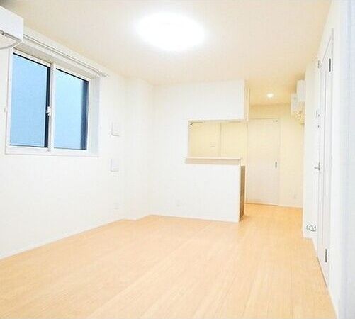 居室・リビング　☆広々としたリビング☆