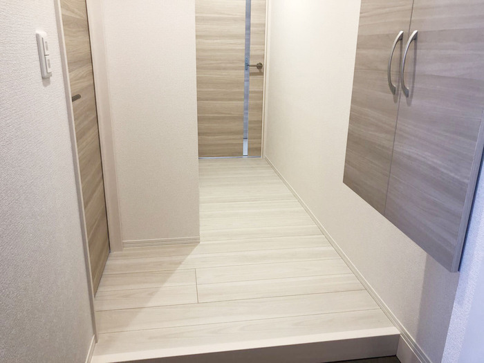 玄関　シューズBOX完備♪