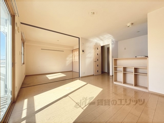 居室・リビング　リビング