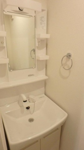 洗面設備　シャンプードレッサー付