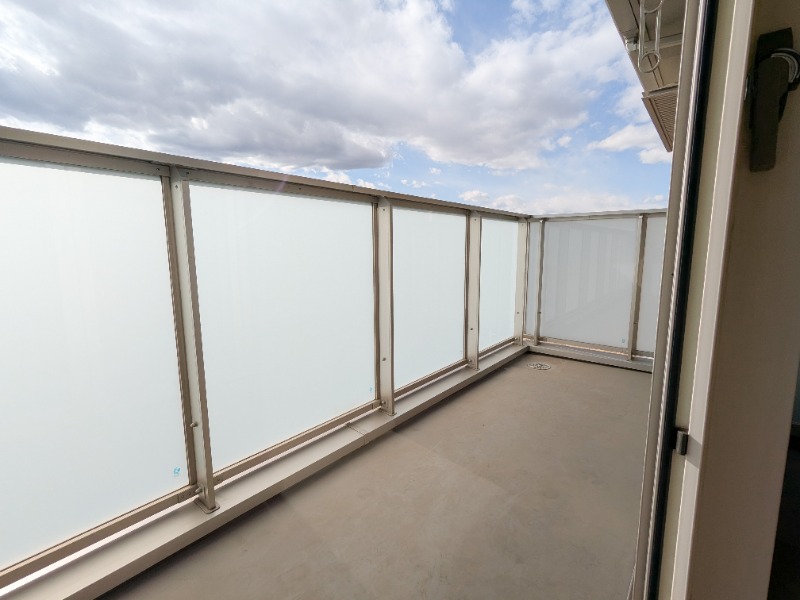 バルコニー　図面と現状に相違がある場合には現状を優先