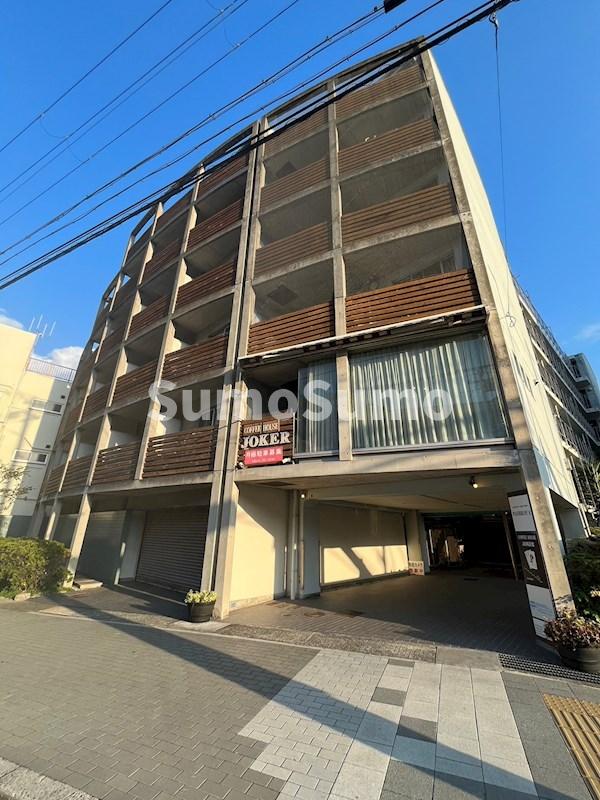 建物外観　落ち着いた雰囲気の外観です