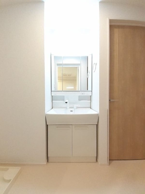 洗面設備　図面と現状に相違がある場合には現状を優先