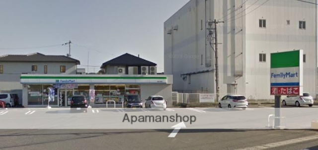 コンビニ　ファミリーマート（コンビニ）まで363m