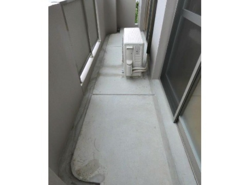 バルコニー　図面と現状に相違がある場合には現状を優先