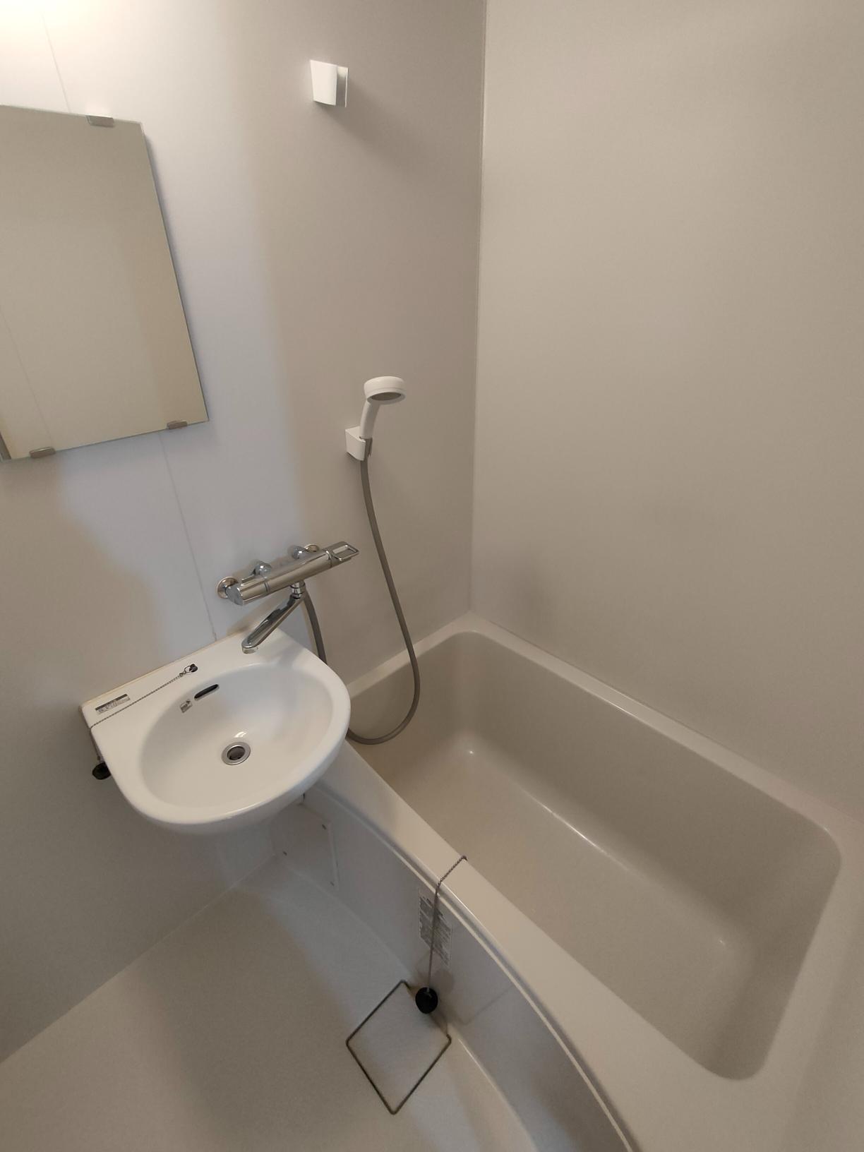 バス・シャワールーム