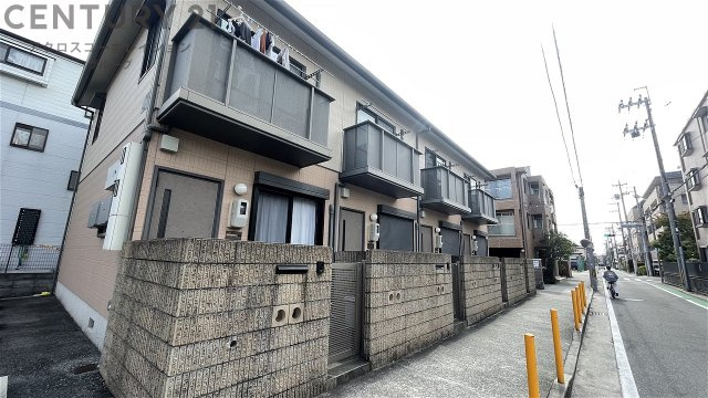 建物外観　敷地内駐車場あり！