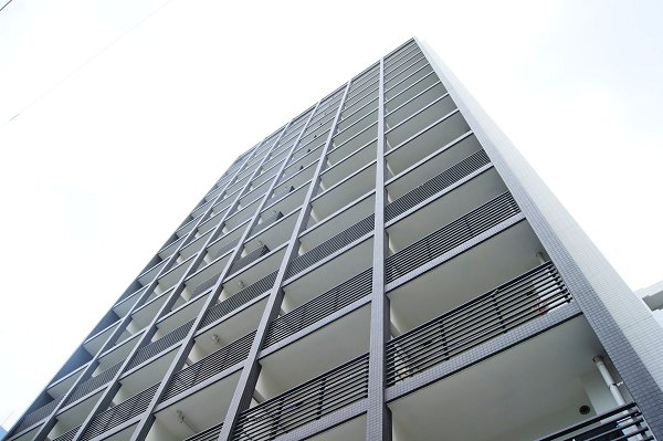 建物外観　オシャレで重厚感のある外観★