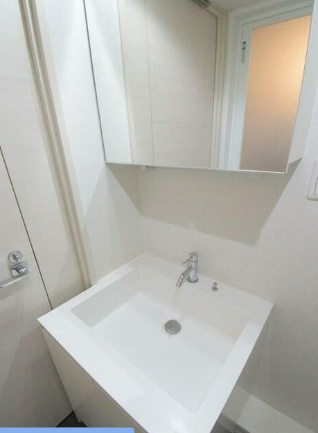 洗面設備　※こちらのお写真は他部屋になり参考写真です
