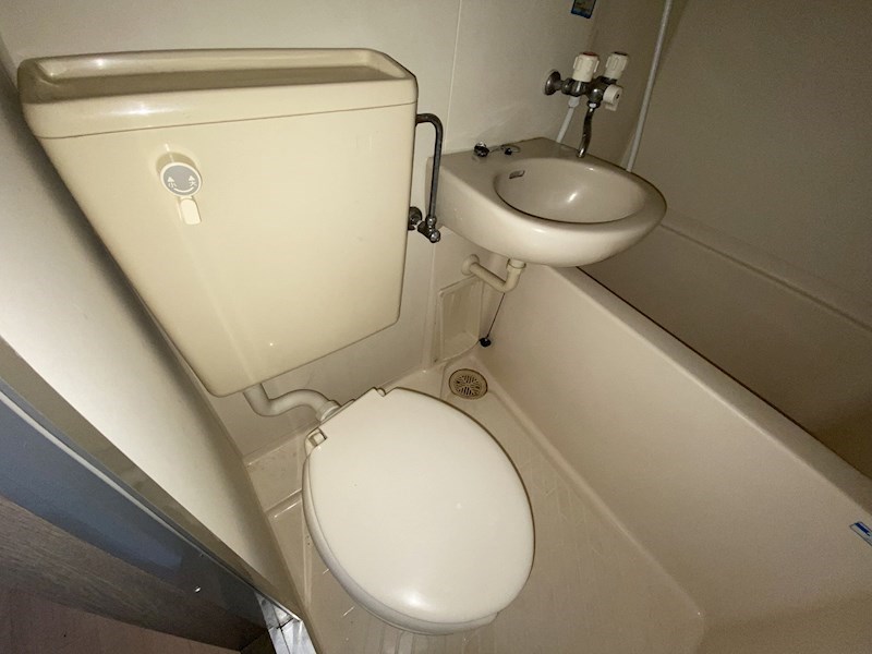 トイレ　別室参照。