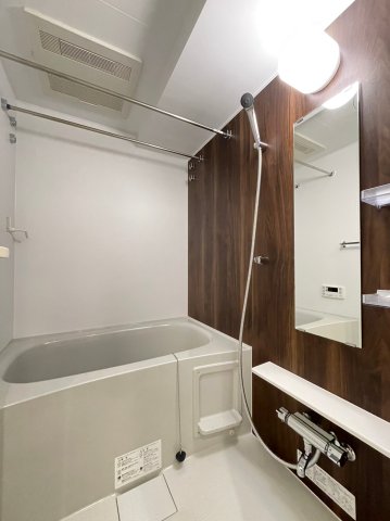 バス・シャワールーム　きれいなお風呂です