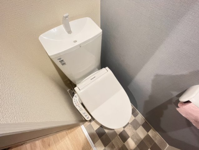 トイレ　ゆったりとした空間のトイレです