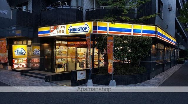 コンビニ　ミニストップ（コンビニ）まで443m