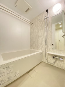 バス・シャワールーム