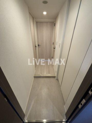 玄関　同間取り別部屋参考。