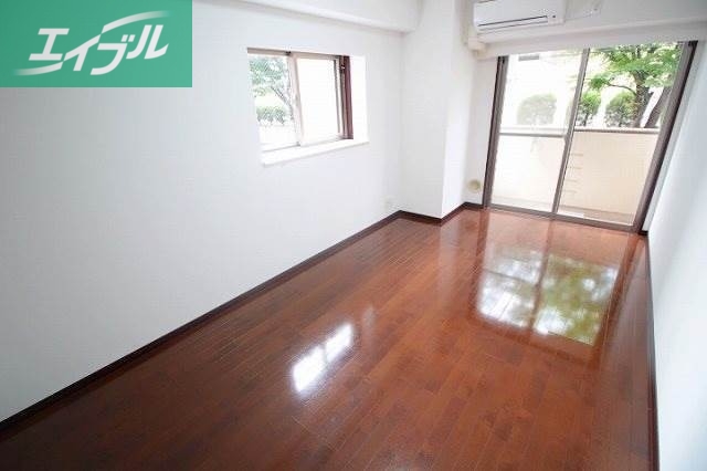 その他部屋・スペース　寝室