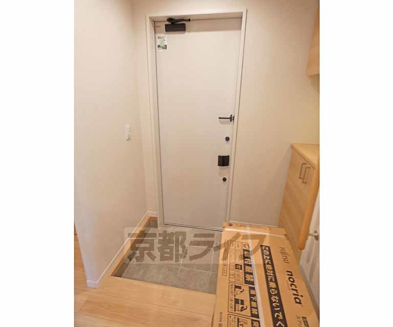 玄関　玄関です。