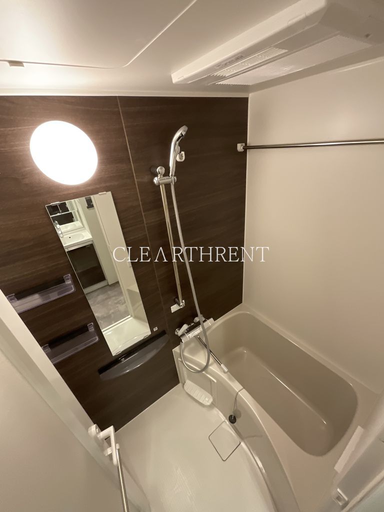 バス・シャワールーム　同タイプ別住戸写真となります。現況と異なる場合がございます。