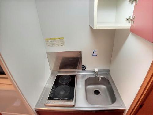 キッチン　設備・仕様は号室により異なる為、現況を優先致します。