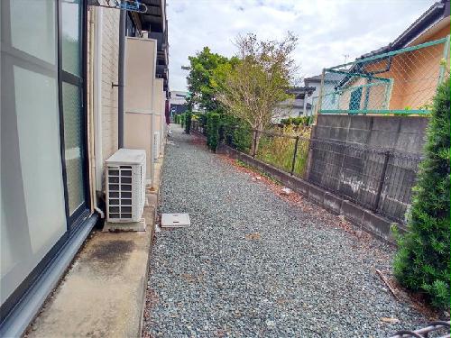 バルコニー　設備・仕様は号室により異なる為、現況を優先致します。