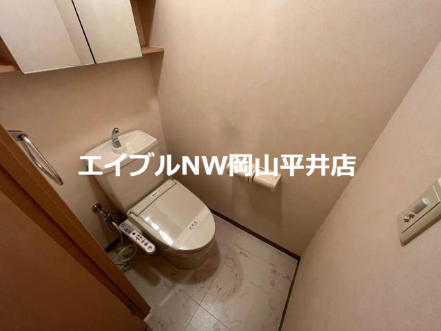 トイレ　シャワー付トイレ