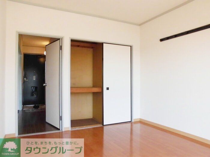 居室・リビング　お問合せはタウンハウジングまで！※現地待合わせ相談可能