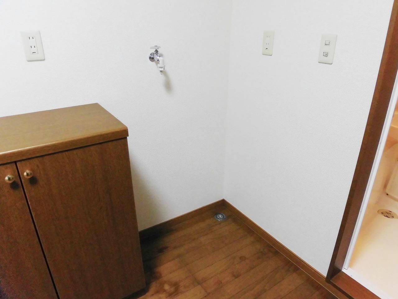 洗面設備　洗濯機置場