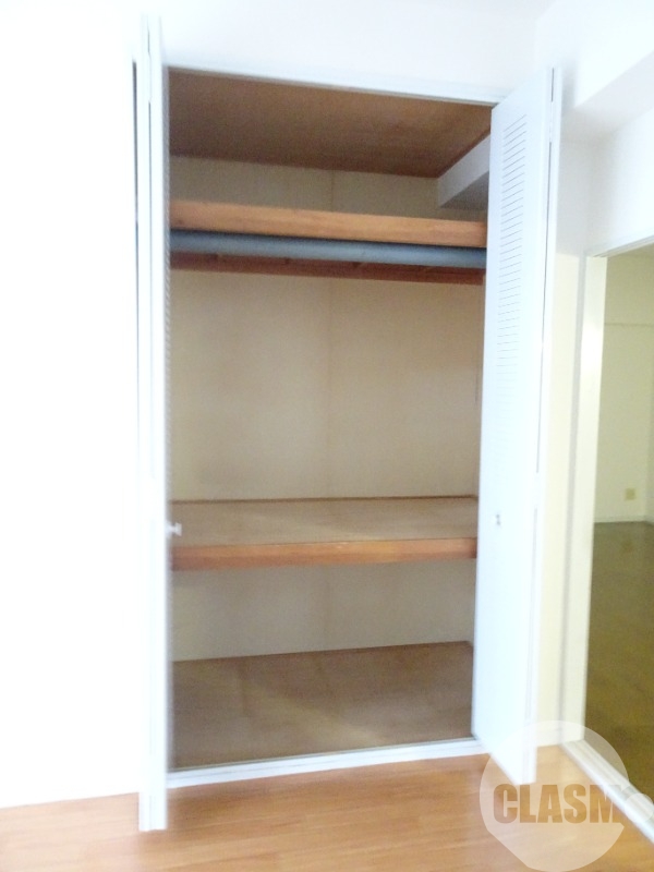 収納　洋室収納