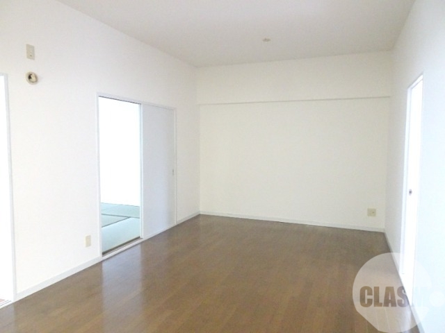 居室・リビング　広々としたリビング♪