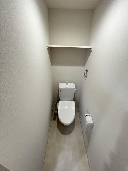 プルメリア関大前のトイレ写真
