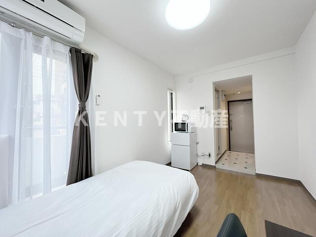 その他部屋・スペース　開放的な寝室です