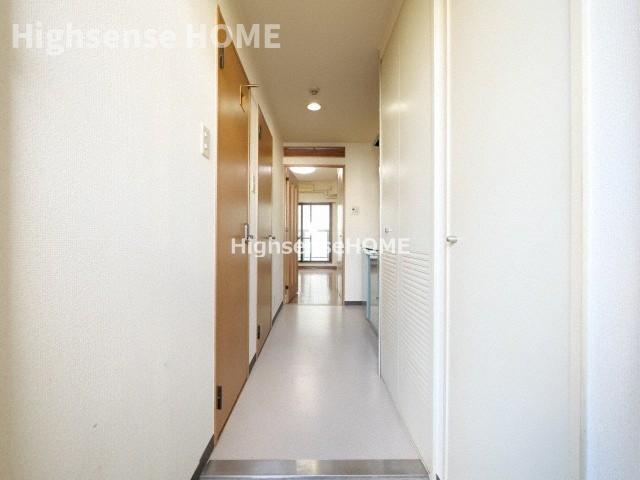 玄関　シンプルで使いやすい玄関です