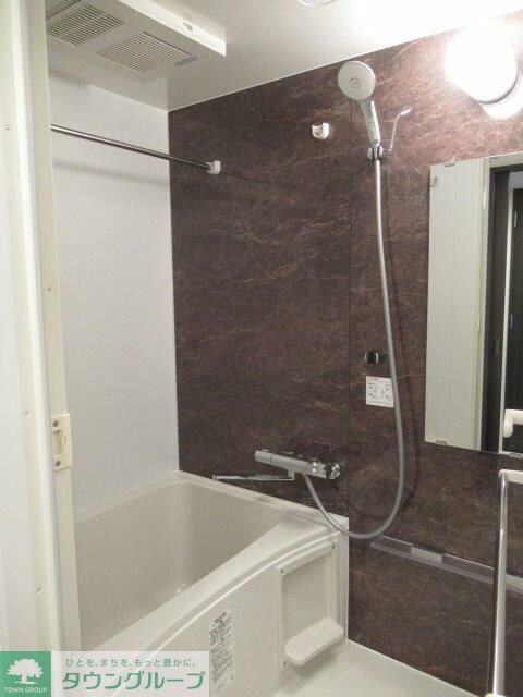 バス・シャワールーム　★お問い合わせはタウンハウジングまで★