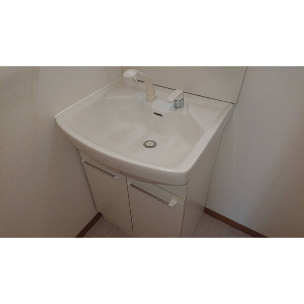 洗面設備　洗髪洗面化粧台付き♪