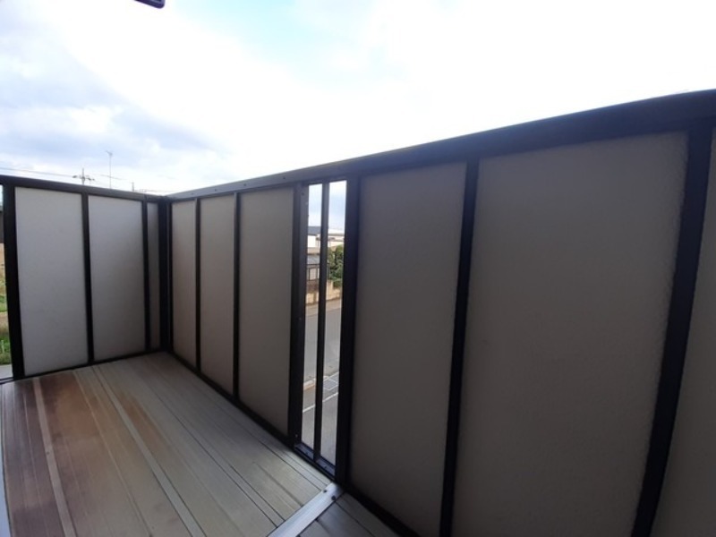 バルコニー　図面と現状に相違がある場合には現状を優先