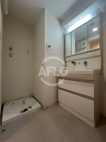 洗面設備　ハーヴェスト江坂　洗面台