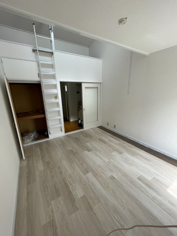 居室・リビング　別室参照