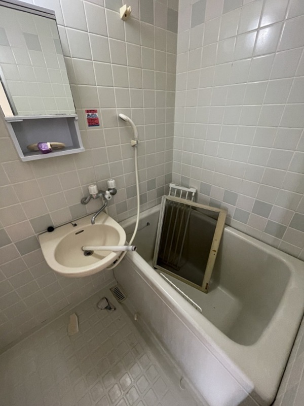 バス・シャワールーム　別室参照