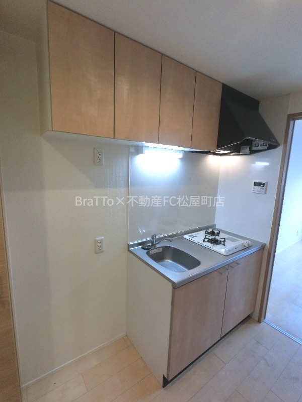 キッチン　キッチン（２口ガスコンロ）