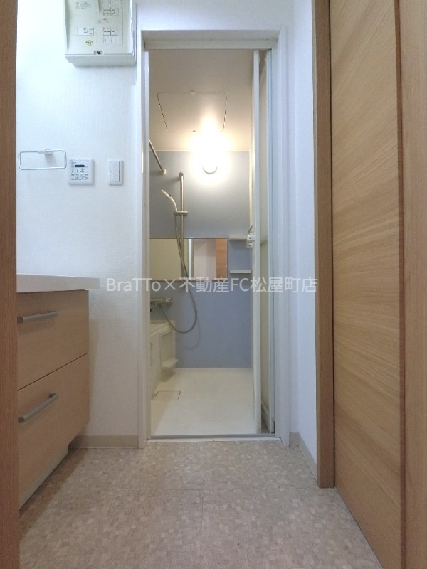 洗面設備　脱衣所