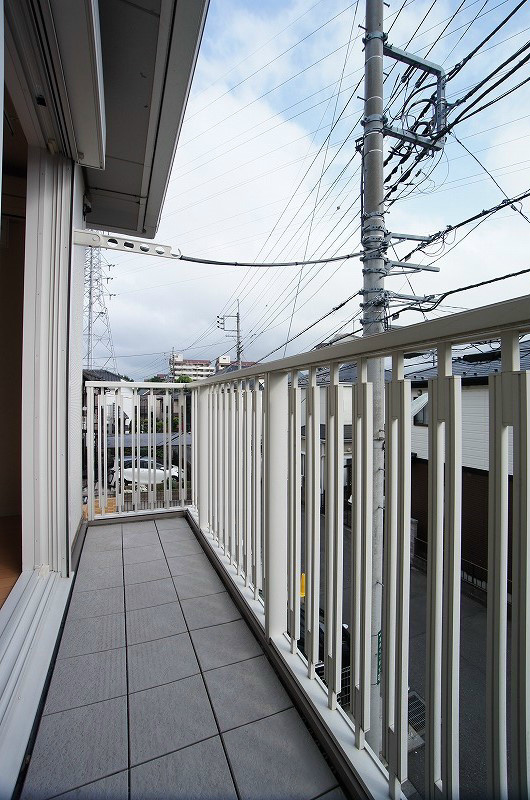 バルコニー　前面に遮る建物がなく、洗濯物がよく乾きます