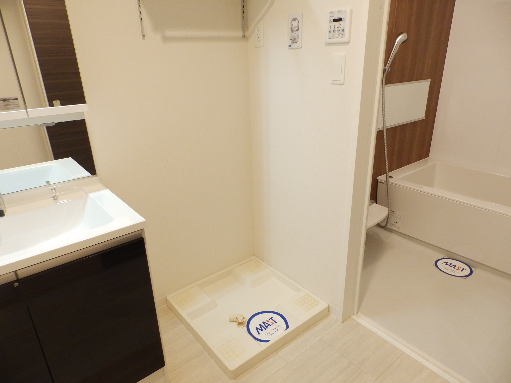 その他　脱衣室　室内洗濯機置場