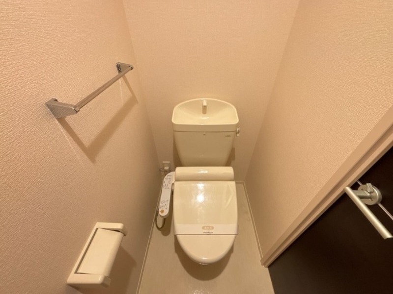 トイレ　図面と現状に相違がある場合には現状を優先